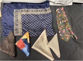 ALL THE ACCESSORIES YOUD EVER NEED!! HUGE LOT OF 5 POCKET SQUARES AND 1 APPLE & VINE PRINT CHRISTIAN DIOR TIE