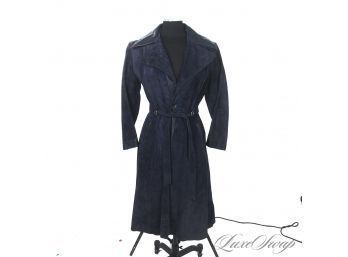 THIS IS A STUNNER! VINTAGE 1960S 1970S  ANTILOPE FINISH NAVY BLUE SUEDE AND LEATHER WIDE LAPEL BELTED COAT 10