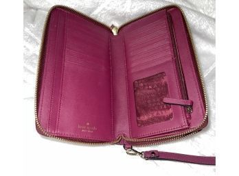 #5 GORGEOUS COLOR : KATE SPADE PLUM MAGENTA GRAINED LEATHER DOUBLE ZIP CLUTCH WALLET