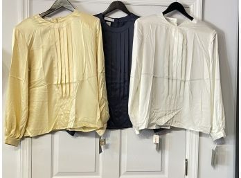 THE ESSENTIALS!! WOMENS LOT OF 3 BRAND NEW WITH TAGS LIZ CLAIBORNE SILK-FEEL WHITE NAVY YELLOW BLOUSES SIZE 12