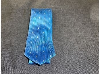 THIS COLOR IS INSANE : NEAR MINT CELINE MADE IN ITALY PURE SILK CARIBBEAN BLUE MONOGRAM LOGO MENS TIE