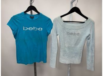 FOR COLD & WARM WEATHER!! NEAR MINT LOT OF TWO WOMENS BEBE BLUE MONOGRAM TEE SHIRT & SOFT FUZZY SWEATER SIZE L