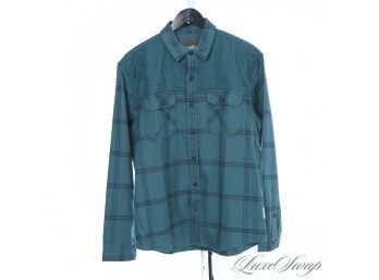 NEAR MINT AND RECENT MENS HOWLER BROTHERS TEAL GREEN FLANNEL BUTTON DOWN SHIRT WITH WINDOWPANE M
