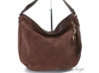 #17 HUGE AND FALL PERFECT MICHAEL KORS CHOCOLATE BROWN SUEDE WHIPSTITCH TRIN GOLD COIN CHARM 17' HOBO BAG