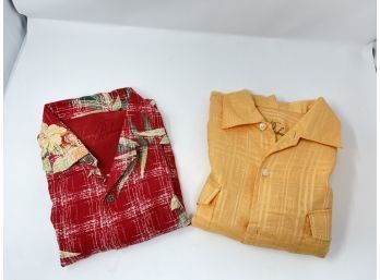 ENDLESS SUMMER!! LOT OF 2 MENS TOMMY BAHAMA GOLD AND RED BUTTON DOWN SHIRTS 1 LINEN & 1 PURE SILK SIZE M