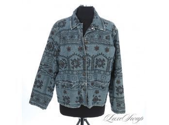 A TRULY UNIQUE AND WELL MADE VINTAGE CHICOS SILK LINED WASHED DENIM JACKET WITH ALLOVER EMBROIDERY AND PRINT 3