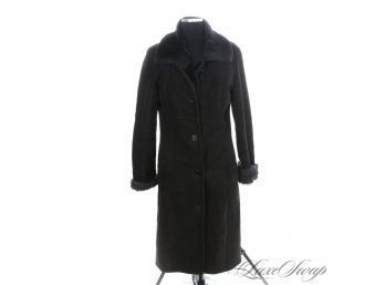 A MODERN AND BEAUTIFUL DOMENIC BELLISSIMO BLACK SUEDE LEATHER FULL FUR SHEARLING LONG COAT