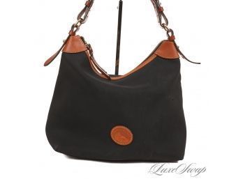 #23 AN ALL TIME CLASSIC DOONEY & BOURKE BLACK PIQUE CANVAS AND BROWN LEATHER TRIM ZIP TOP TOTE BAG
