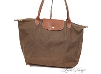 #39 AUTHENTIC LONGCHAMP MADE IN FRANCE LARGE SIZE BROWN 'LE PLIAGES'  MICROFIBER COLLAPSIBLE TOTE BAG