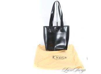 MAYBE THE PERFECT BLACK BAG? LARGE 12 X 12 AUTHENTIC TODS MADE IN ITALY BLACK GLAZED LEATHER SHOULDER BAG