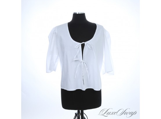 NEAR MINT AND MODERN MAISON CLEO WHITE SPRING WEIGHT VOILE COTTON LACED FRONT BOHEMIAN SLEEVE SHIRT