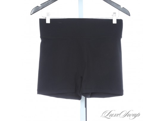 CLUB FIT! OR THE GYM! NEAR MINT AND MODERN ALL ACCESS BLACK CROPPED BIKER SHORTS L