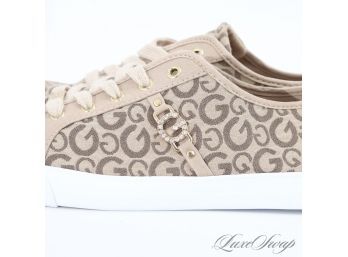 BRAND NEW LOOKS JUST TRIED ON GUESS BROWN MONOGRAM CANVAS AND CRYSTAL SIDE LOCK LOW SNEAKERS WOMENS 10