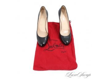 THE ONE EVERYONE WANTS! AUTHENTIC CHRISTIAN LOUBOUTIN BLACK LEATHER ALMOND TOE PUMPS SHOES 38