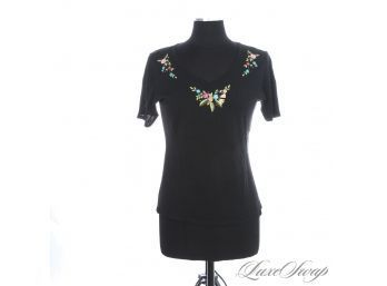 NEAR MINT AND GORGEOUS ESCADA BLACK RAINBOW FLORAL EMBROIDERED SCOOP V-NECK STRETCH TEE SHIRT 40