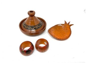 AWESOME LOT OF 4 MOROCCAN THEMED DISHES, TABLE PIECES & NAPKIN RINGS