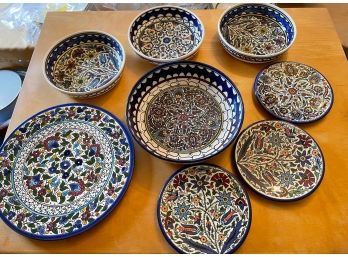 ITALIAN CHIC!! LARGE LOT OF HAND MADE & PAINTED ITALIAN SERVING BOWL/pLATE & 3 MATCHING BOWLS & PLATES