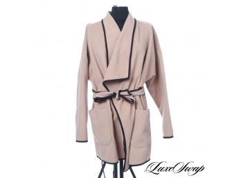 SWADDLED UP IN LUXE : VINCE CAMUTO CAMEL FLANNEL BLACK PIPED OVERSIZED SNUGGLER COAT