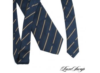 VINTAGE AUTHENTIC AND LIKE NEW GUCCI MADE IN ITALY NAVY STRIPED GG MONOGRAM SILK TIE