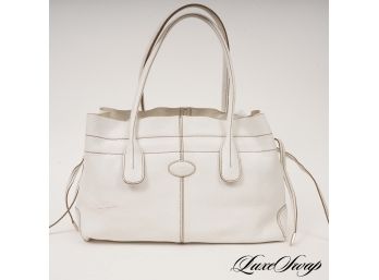 AUTHENTIC TODS MADE IN ITALY CHALK WHITE DEERSKIN GRAIN LEATHER UNLINED TOTE BAG WITH TASSELS