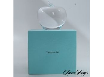 BRAND NEW IN BOX TIFFANY & CO HEAVY CRYSTAL APPLE PAPERWEIGHT - TEACHERS DESERVE GIFTS THIS YEAR ESPECIALLY!