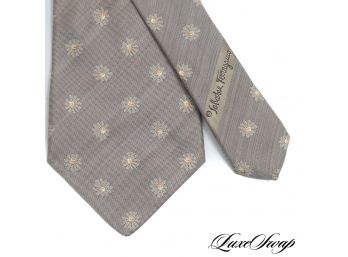 AUTHENTIC AND LIKE NEW SALVATORE FERRAGAMO MADE IN ITALY TAUPE WOVEN STRIATED FLORAL SILK MENS TIE