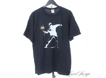 I REALLY WANTED THIS ONE MYSELF : BLACK BANKSY 'THROWING FLOWERS' SCREEN PRINTED TEE SHIRT XL