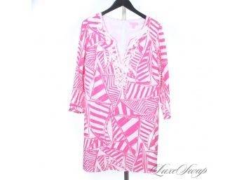 MINT CONDITION : LILLY PULITZER WHITE AND CORAL ABSTRACT SAILBOAT PRINT DRESS WITH EMBROIDERY M