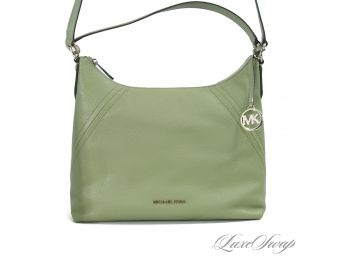 BRAND NEW WITHOUT TAGS AUTHENTIC MICHAEL KORS LIGHT SAGE GREEN PEBBLED LEATHER SHOULDER BAG