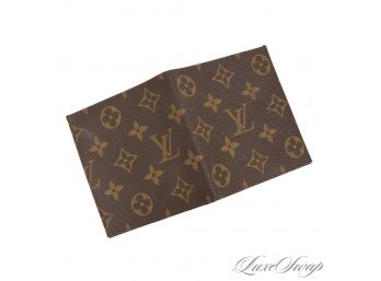 AUTHENTIC AND LIKE NEW VINTAGE 1986 LOUIS VUITTON MADE IN FRANCE MENS MONOGRAM LV BIFOLD WALLET