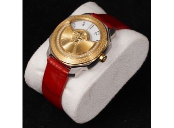 BRAND NEW IN BOX AUTHENTIC VERSACE XMAS '15 38MM GOLD MEDDUSA WATCH ON RED PATENT CROCODILE PRINT STRAP - READ