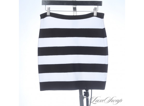 BOATRIDE READY : BRAND NEW WITHOUT TAGS MICHAEL KORS BLACK AND WHITE BLOCK STRIPE UNLINED STRETCH SKIRT 6