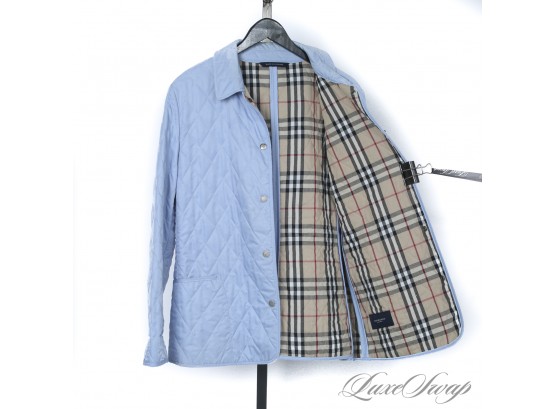 THE STAR OF THE SHOW : AUTHENTIC BURBERRY MADE IN ENGLAND WOMENS POWDER BLUE TARTAN LINED SPRING JACKET!