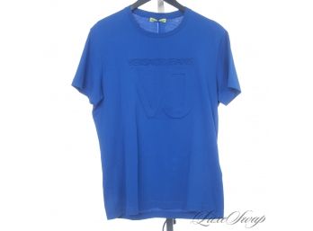 BRAND NEW WITH TAGS AUTHENTIC VERSACE JEANS COUTURE ROYAL BLUE DEBOSSED VJ LOGO TEE SHIRT M