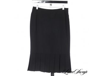 AUTHENTIC DOLCE & GABBANA MADE IN ITALY BLACK STRETCH WOOL SKIRT - CUTE!