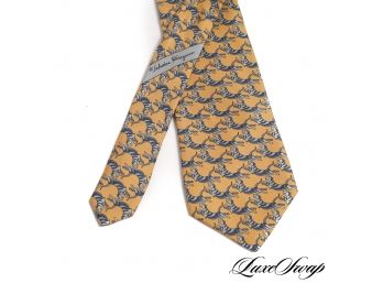 AUTHENTIC SALVATORE FERRAGAMO GOLD LEAPING TIGERS SILK TIE MADE IN ITALY