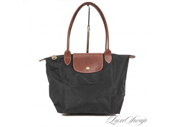 ALWAYS SO USEFUL : AUTHENTIC LONGCHAMP MADE IN FRANCE BLACK MICROFIBER 14' 'LES PLIAGES' COLLAPSIBLE TOTE BAG