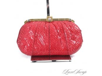 STONE MINT CONDITION RARE VINTAGE 1980S JUDITH LEIBER RED SNAKESKIN PLEAT BAG WITH FROG ANIMAL CABOCHON