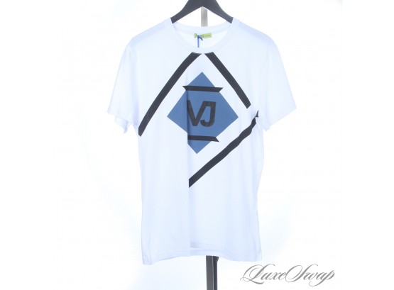 BRAND NEW WITH TAGS AUTHENTIC VERSACE JEANS MENS WHITE LARGE DIAMOND VJ LOGO TEE SHIRT M