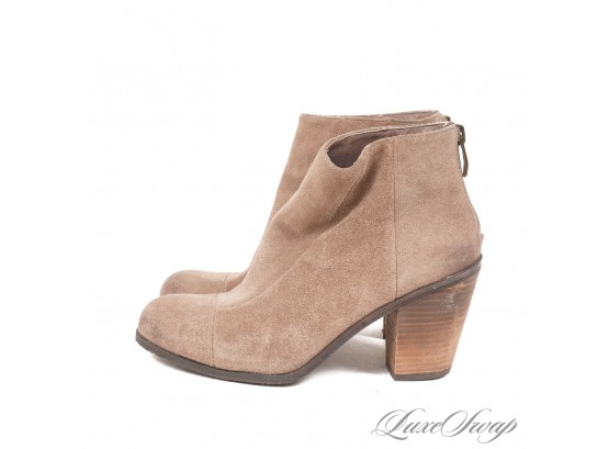 EARTH TONES AND NEUTRALS GUYS : SUPER CUTE VINCE CAMUTO TRUFFLE SUEDE BACK ZIP BOOTIES 5.5
