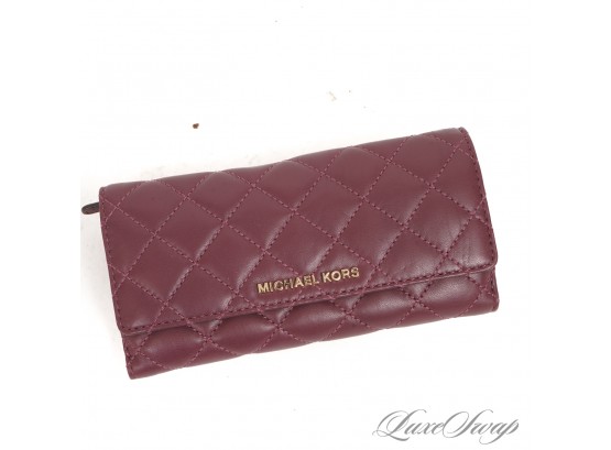 #14 BRAND NEW WITHOUT TAGS UNUSED AUTHENTIC MICHAEL KORS JETSET LAMBSKIN LEATHER PLUM QUILTED CLUTCH WALLET