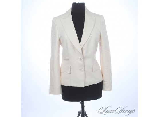 THE STAR OF THE SHOW! AUTHENTIC GUCCI MADE IN ITALY 100 PERCENT PURE SILK PANACOTTA PEAK LAPEL JACKET 44