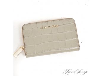BRAND NEW WITHOUT TAGS AUTHENTIC MICHAEL KORS PUTTY GREY ALLIGATOR PRINT LEATHER ZIPAROUND WALLET