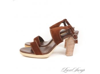 VIRTUALLY NEW TODS MADE IN ITALY SNUFF SUEDE TOPSTITCHED STACKED HEEL STRAPPY SANDALS  FLANNEL BAG 7.5