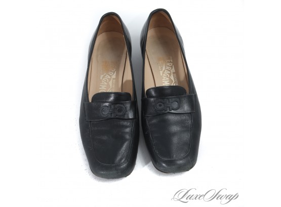 SALVATORE FERRAGAMO MADE IN ITALY BLACK SOFT NAPPA LEATHER BLACKOUT GANCINI WOMENS LOAFERS 8 C