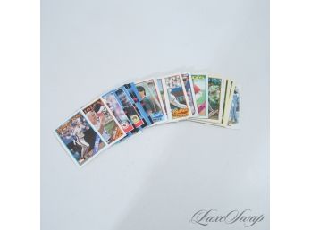 #5 LOT OF ASSORTED EXCELLENT CONDITION BASEBALL / SPORTS CARDS FROM THE 90S : CAL RIPKEN, LEN DYKSTRA ETC
