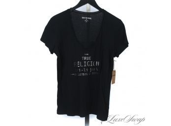 BRAND NEW WITH TAGS TRUE RELIGION BLACK DRAPED DEEP V NECK TEE SHIRT WITH GOLD FOIL WRITING M