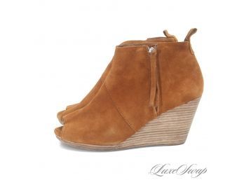 PERFECT WITH YOUR PUMPKIN SPICE : DOLCE VITA SNUFF TOBACCO SUEDE WEDGE HEEL PEEPTOE BOOTIE SHOES 8