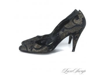 THESE ARE VERY COOL : VINTAGE STUART WEITZMAN BLACK SUEDE AND GOLD METALLIC SPOTTED SCALLOP EDGE PUMPS 7