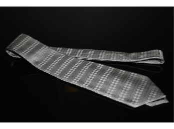 LIKE NEW! Louis Vuitton Made In Italy Silver Basketweave Icon Stripe Silk Tie NR